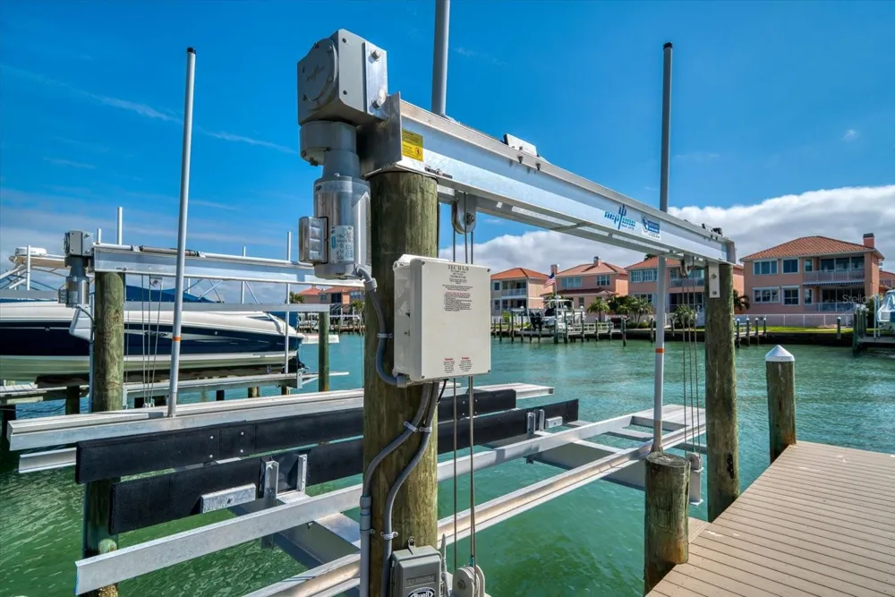 119 MARINA DEL REY COURT Clearwater Beach, FL 33767
