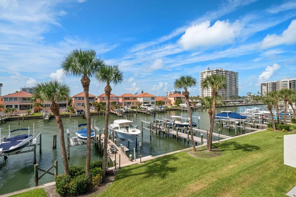 119 MARINA DEL REY COURT Clearwater Beach, FL 33767