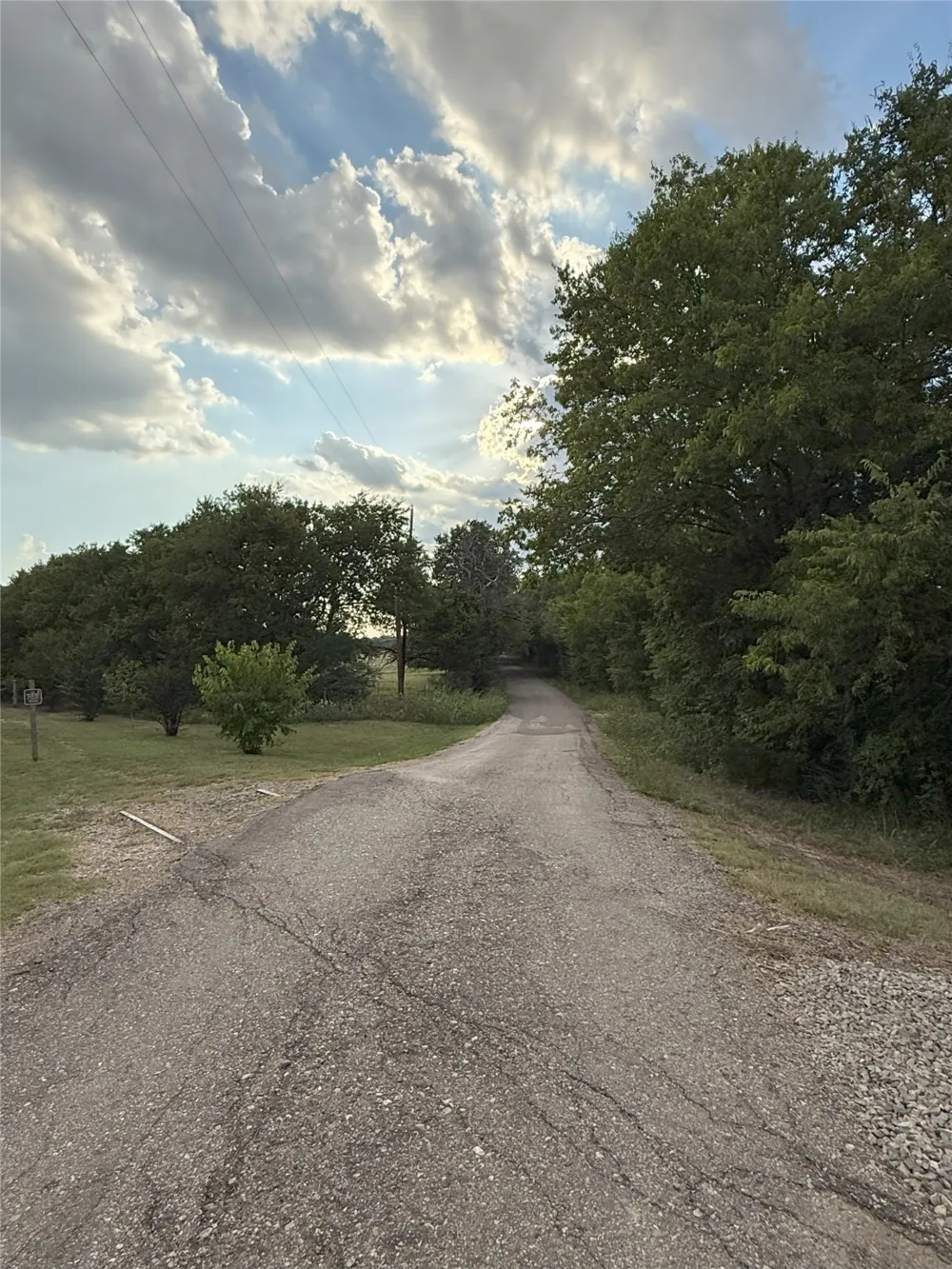 Hanna Street Wolfe City, TX 75496