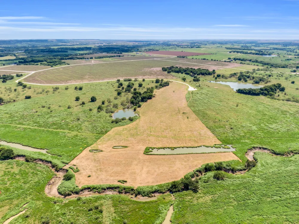 PR 452 Grandview, TX 76050