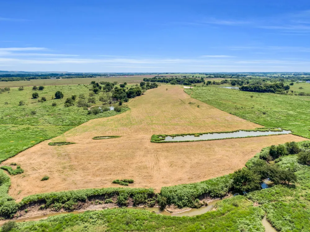PR 452 Grandview, TX 76050