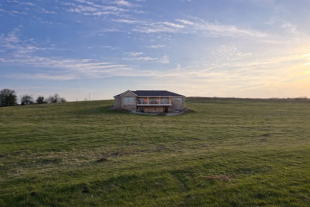 PR 452 Grandview, TX 76050