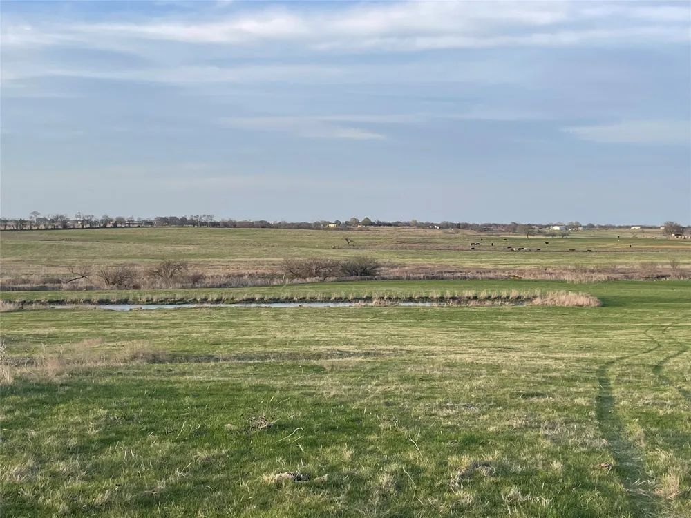 PR 452 Grandview, TX 76050