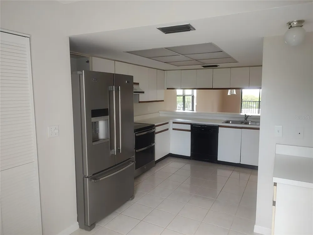 515 LEFFINGWELL AVENUE #109 Ellenton, FL 34222