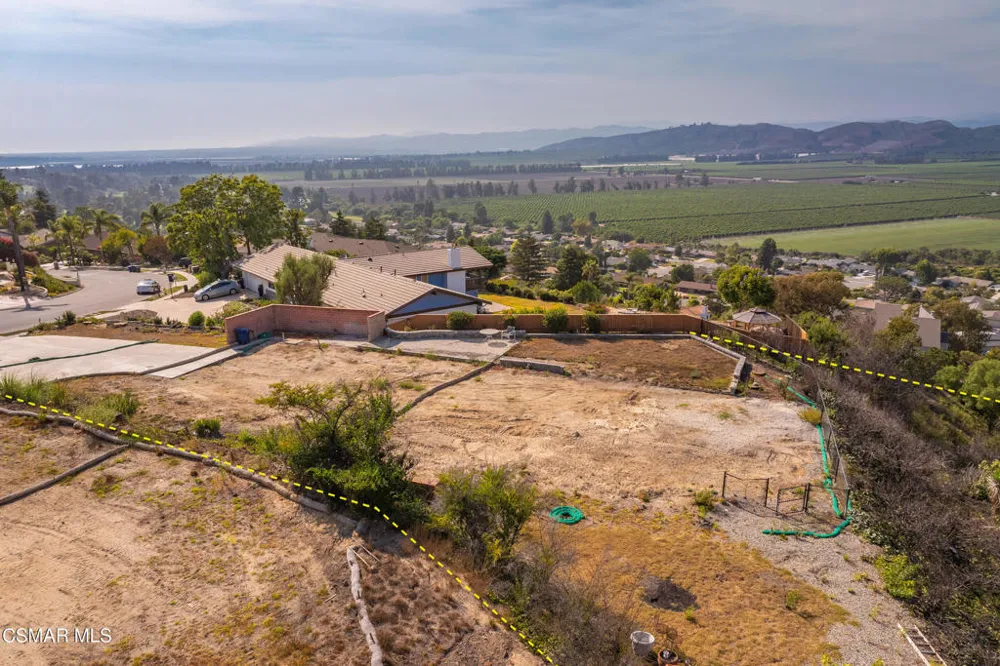 1065 Garrido Drive Camarillo, CA 93010