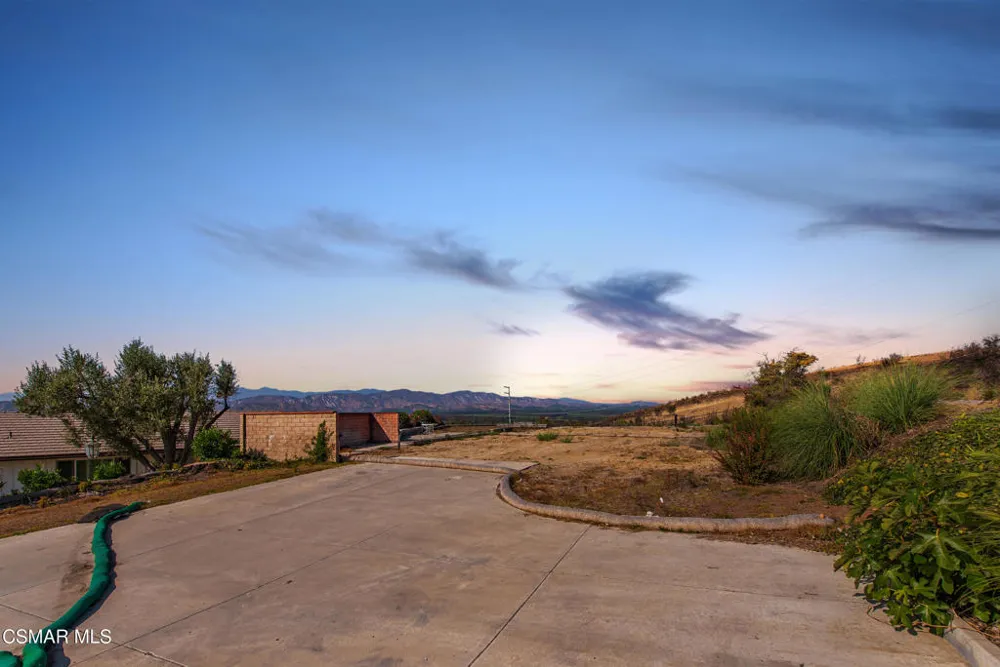 1065 Garrido Drive Camarillo, CA 93010