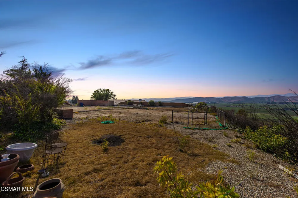 1065 Garrido Drive Camarillo, CA 93010