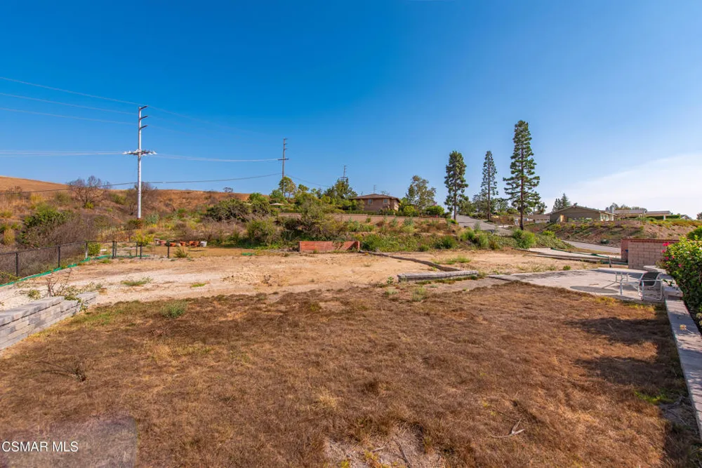 1065 Garrido Drive Camarillo, CA 93010