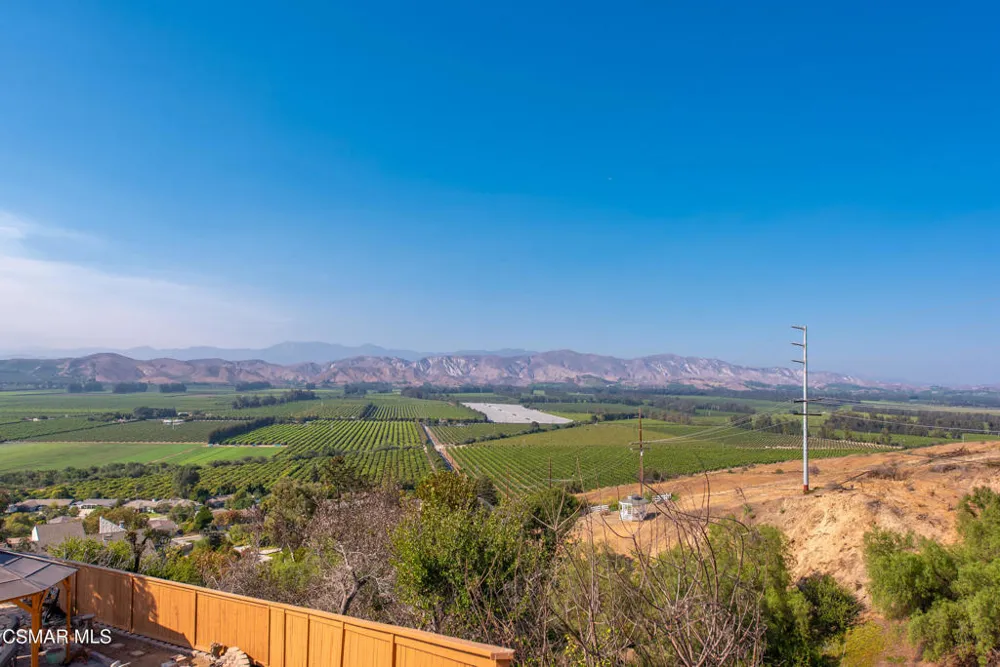 1065 Garrido Drive Camarillo, CA 93010