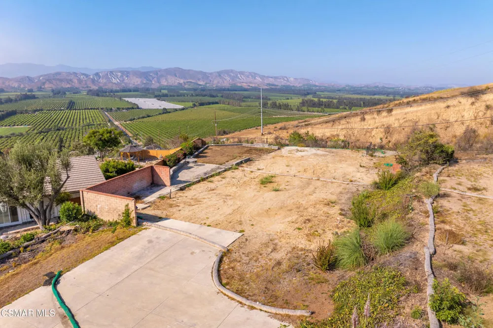 1065 Garrido Drive Camarillo, CA 93010