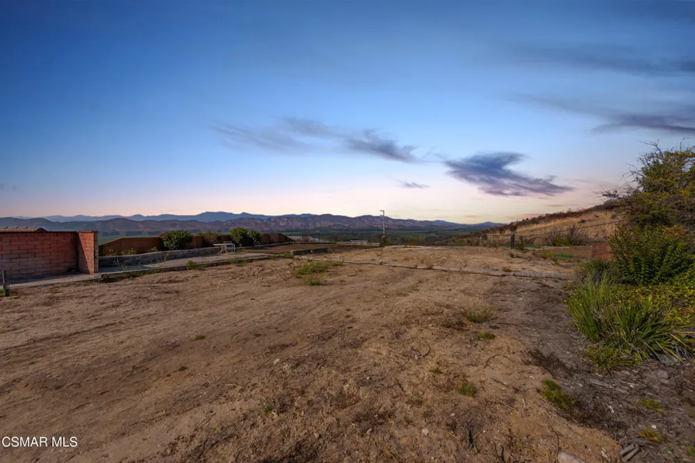 1065 Garrido Drive Camarillo, CA 93010