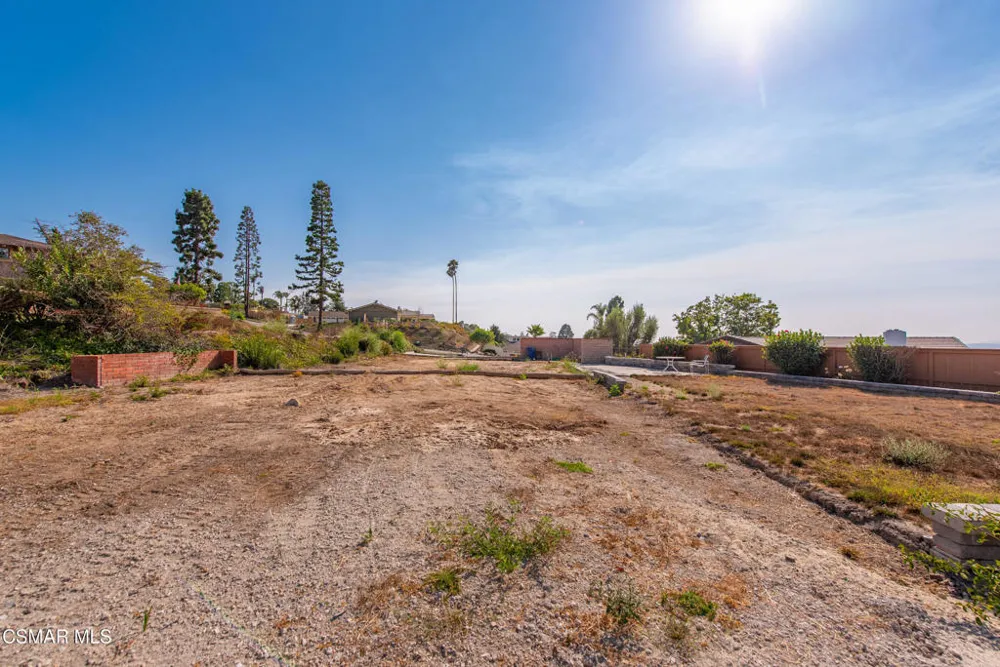 1065 Garrido Drive Camarillo, CA 93010