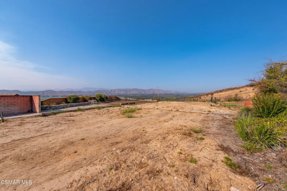 1065 Garrido Drive Camarillo, CA 93010