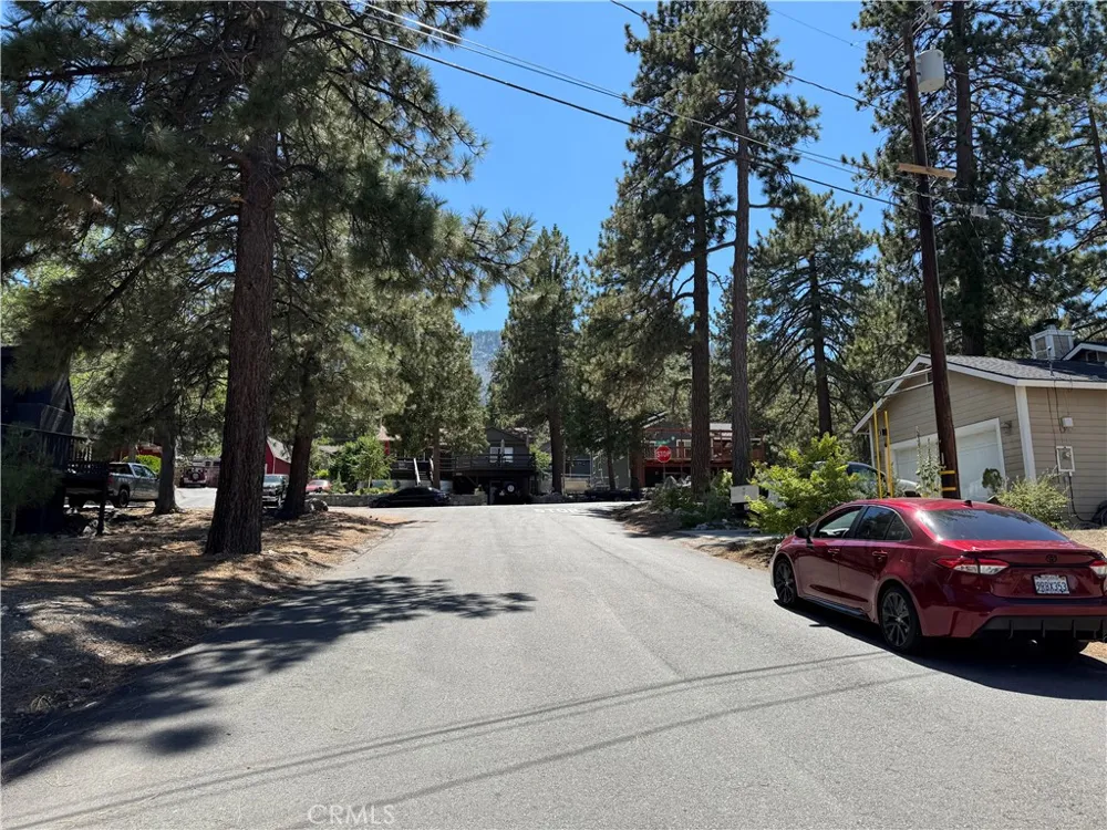 Zermatt Drive Wrightwood, CA 92397