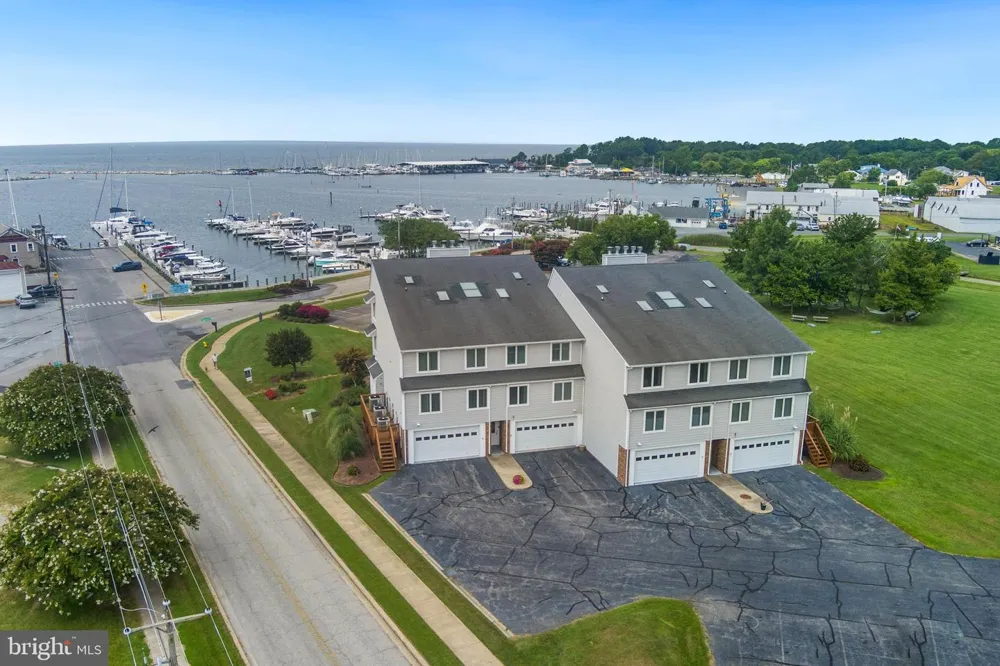 21090 W SHARP STREET #112 Rock Hall, MD 21661