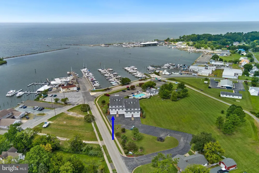 21090 W SHARP STREET #112 Rock Hall, MD 21661