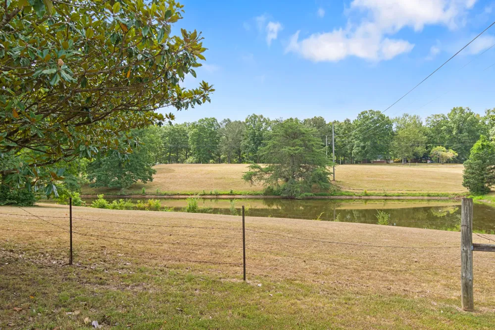 2820 Skyview Drive Centerville, TN 37033