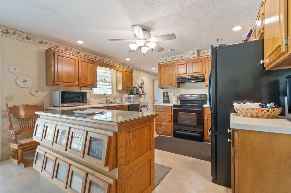 2820 Skyview Drive Centerville, TN 37033