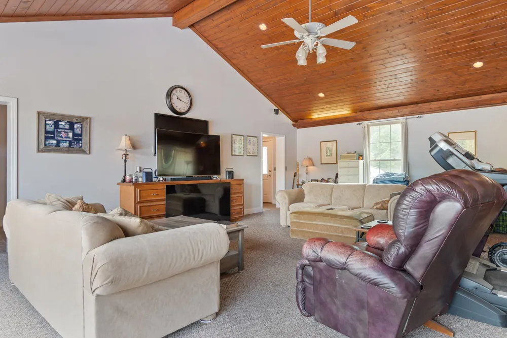 2820 Skyview Drive Centerville, TN 37033