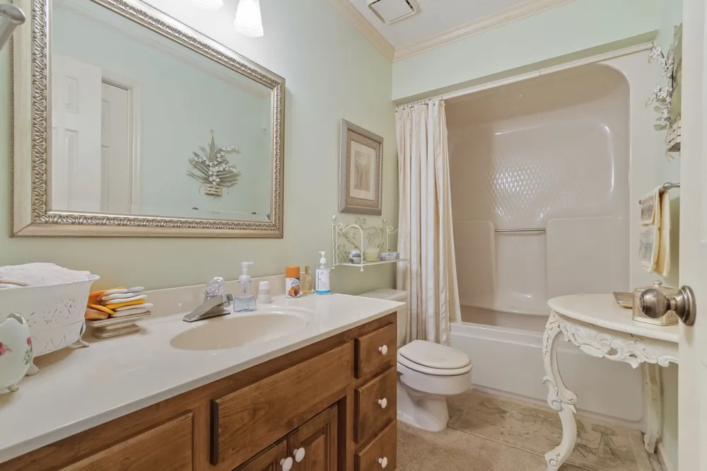 2820 Skyview Drive Centerville, TN 37033