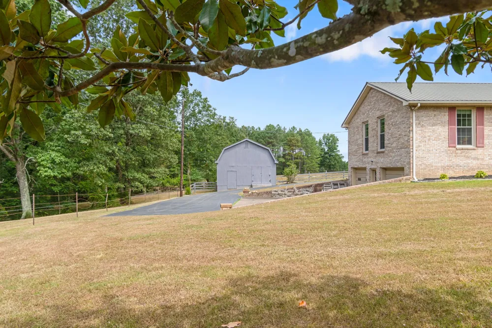 2820 Skyview Drive Centerville, TN 37033