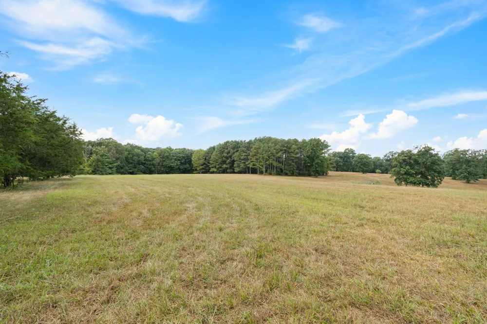 2820 Skyview Drive Centerville, TN 37033