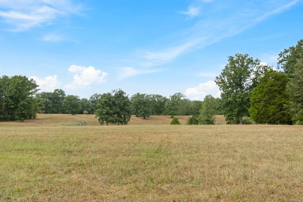 2820 Skyview Drive Centerville, TN 37033