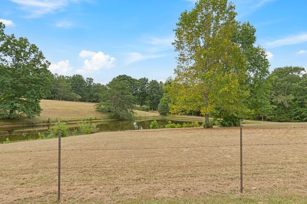 2820 Skyview Drive Centerville, TN 37033