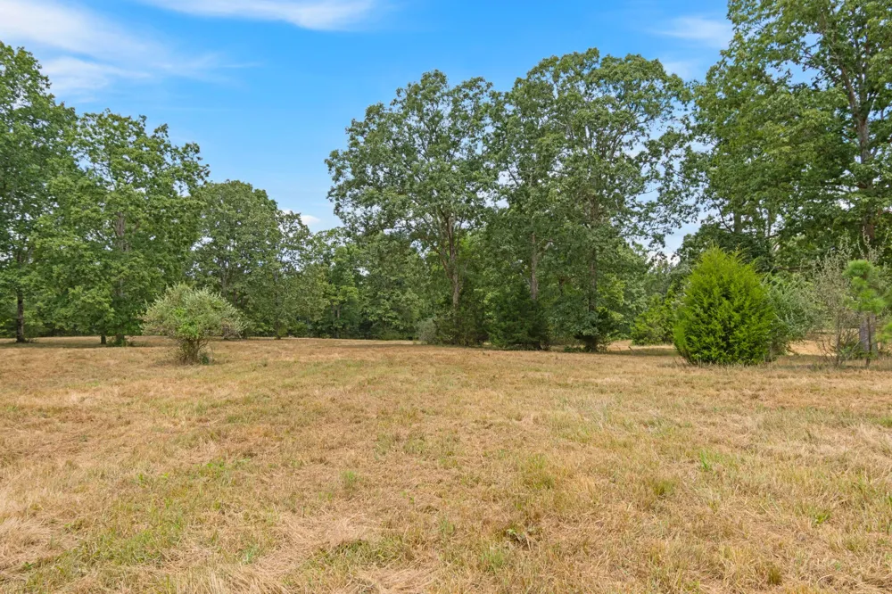 2820 Skyview Drive Centerville, TN 37033