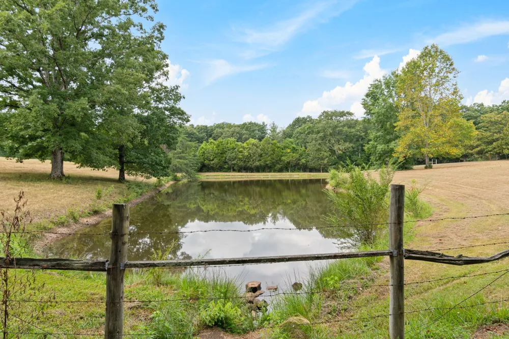 2820 Skyview Drive Centerville, TN 37033
