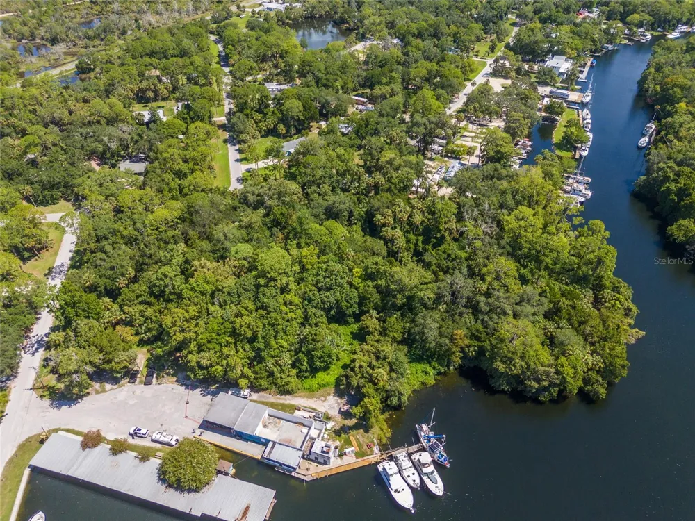 0 HICKORY AVENUE Yankeetown, FL 34498