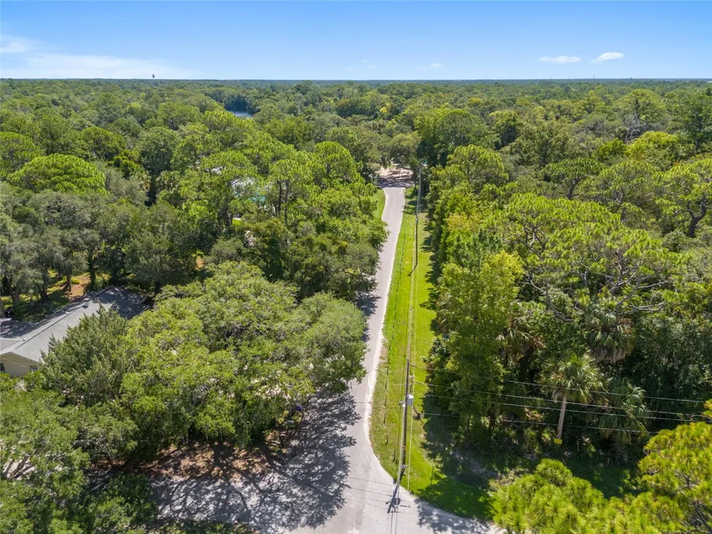 0 HICKORY AVENUE Yankeetown, FL 34498