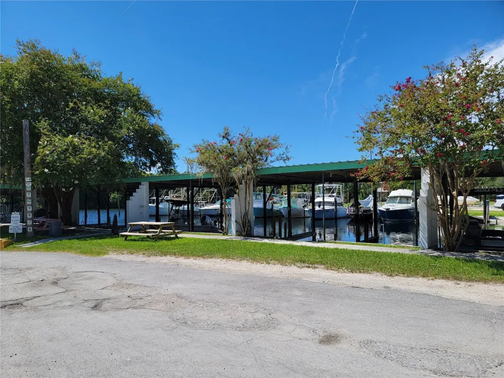 0 HICKORY AVENUE Yankeetown, FL 34498