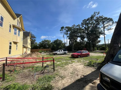 276 NW 12TH AVE