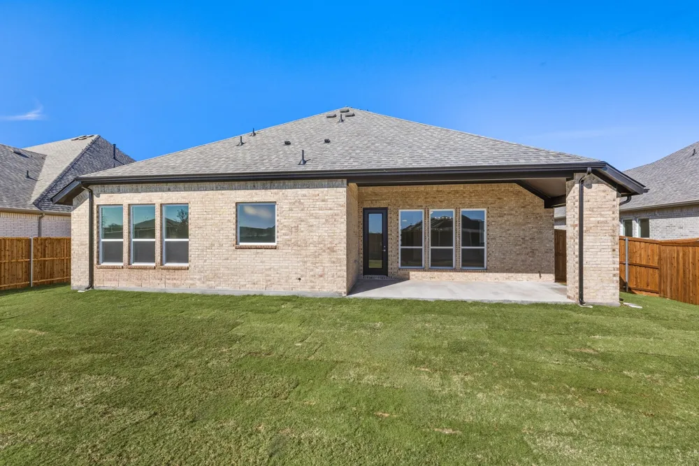 188 Mountain Laurel Drive Waxahachie, TX 75165