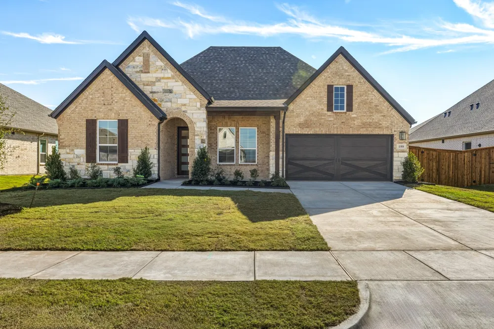 188 Mountain Laurel Drive Waxahachie, TX 75165