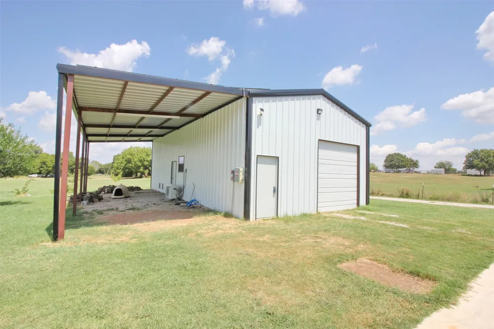 3238 Fm 2048 Boyd, TX 76023