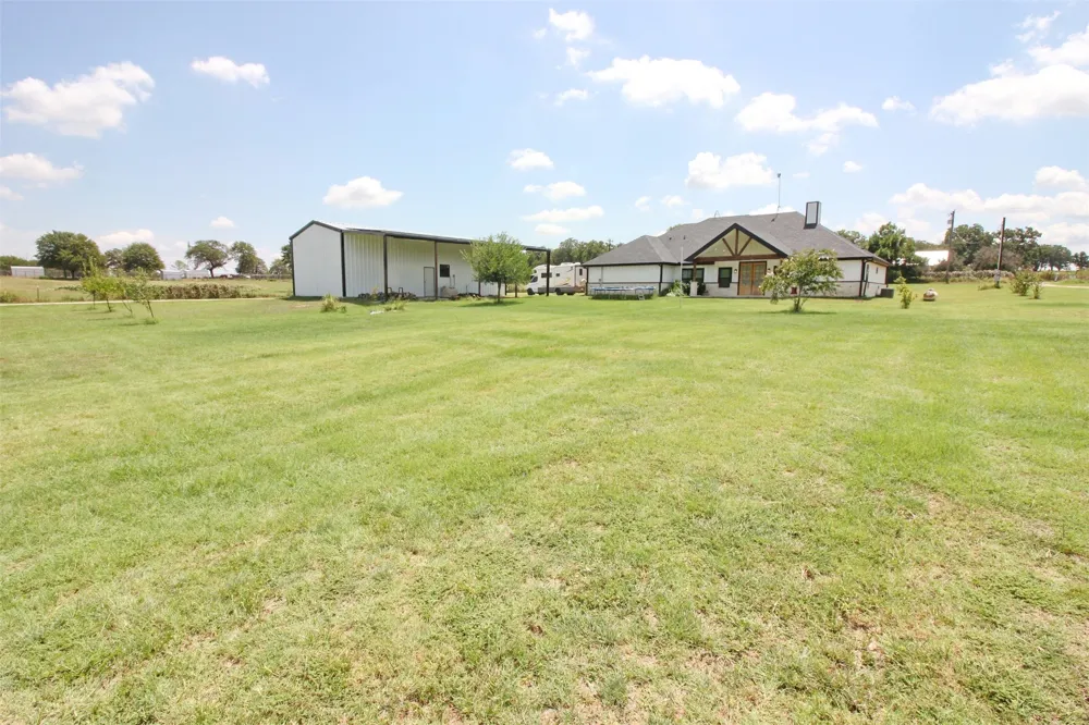 3238 Fm 2048 Boyd, TX 76023