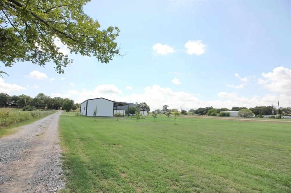 3238 Fm 2048 Boyd, TX 76023