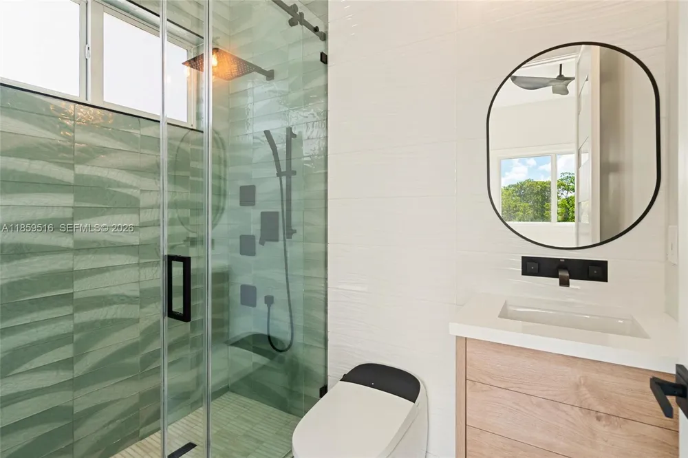 862 Cardinal Ln Key Largo, FL 33037
