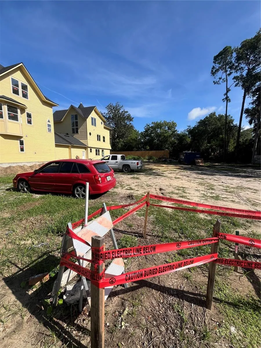 262 NW 12TH AVENUE Gainesville, FL 32601