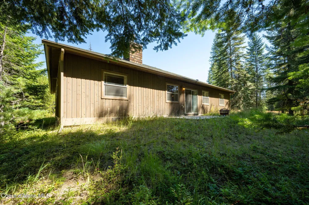 96 Tracy Lane Priest Lake, ID 83856