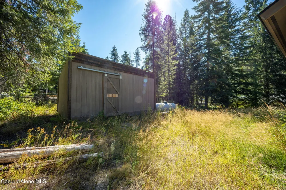 96 Tracy Lane Priest Lake, ID 83856