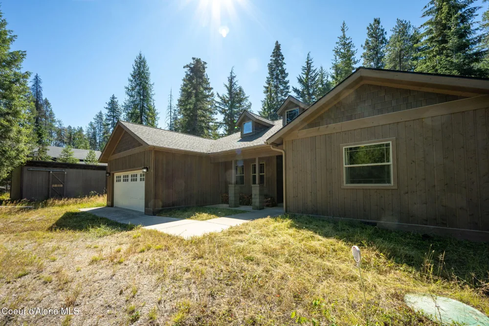 96 Tracy Lane Priest Lake, ID 83856