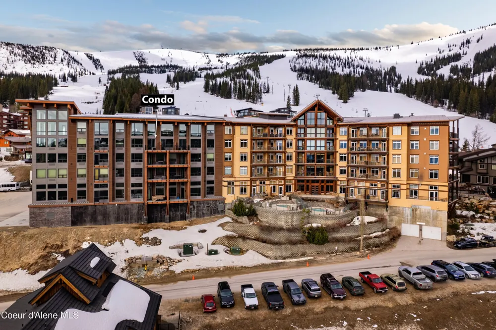 124 Village Lane #418 Sandpoint, ID 83864