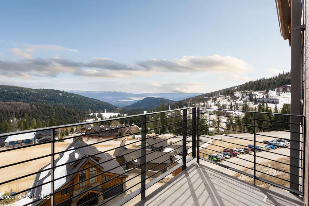 124 Village Lane #418 Sandpoint, ID 83864