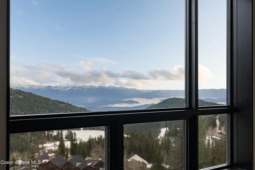 124 Village Lane #418 Sandpoint, ID 83864