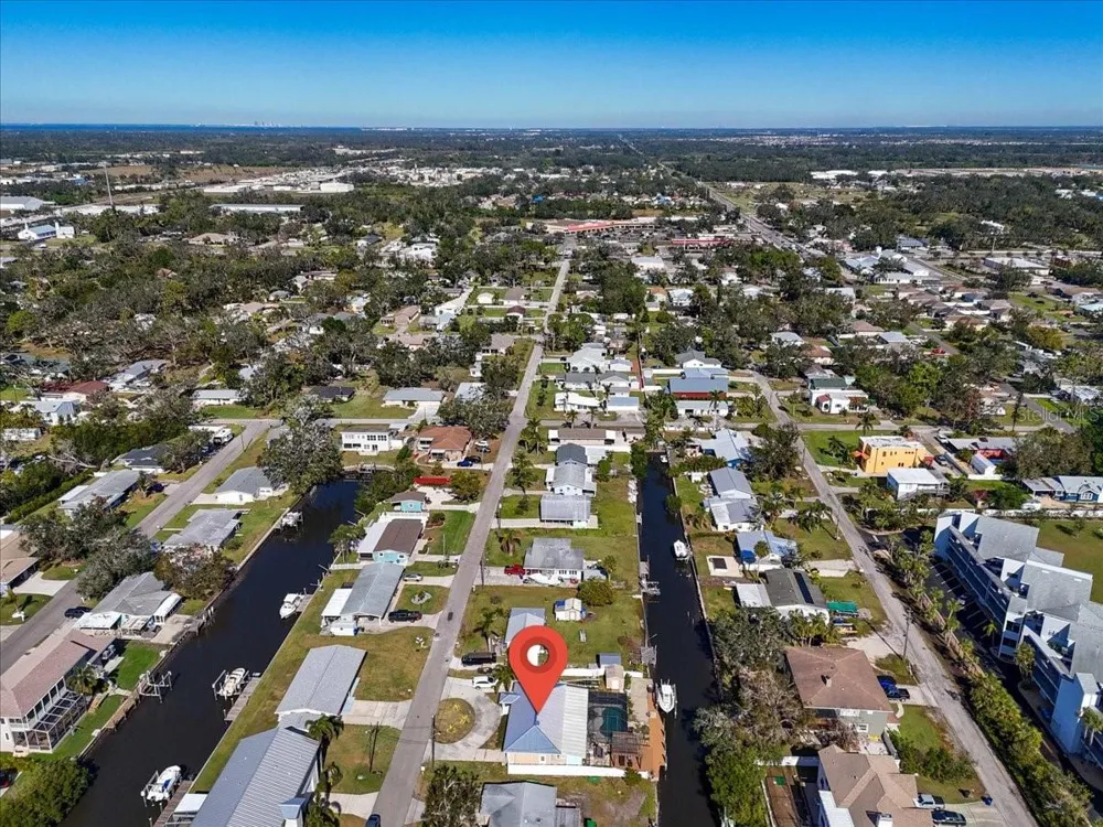 524 PALM AVENUE Ellenton, FL 34222