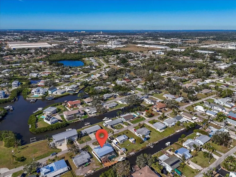 524 PALM AVENUE Ellenton, FL 34222