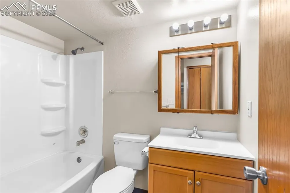2101 Queens Avenue Pueblo, CO 81001